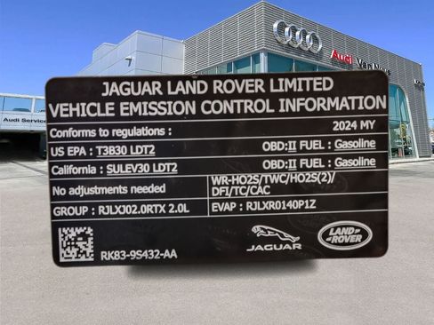 Used 2024 Land Rover Range Rover Velar Dynamic SE AWD/4WD image 23