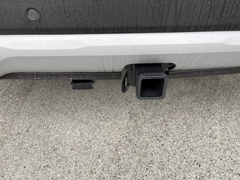 Used 2024 Ford Escape Base w/ PHEV Premium Package image 26