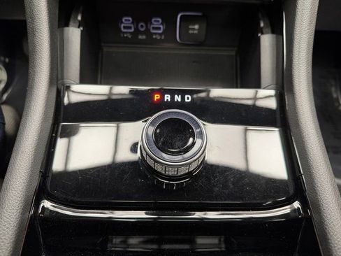 Used 2023 Jeep Grand Cherokee Altitude image 19