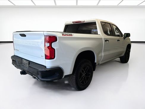 Used 2025 Chevrolet Silverado 1500 LT Trail Boss w/ Protection Package AWD/4WD image 4