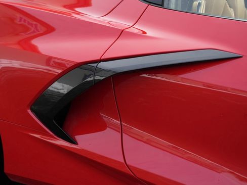 Used 2021 Chevrolet Corvette Stingray Preferred Cpe w/ Engine Appearance Package image 72