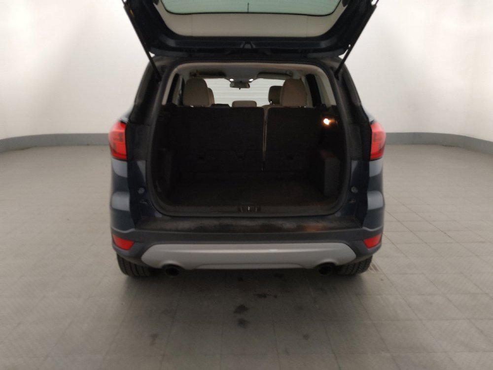 Used 2019 Ford Escape SE FWD image 29