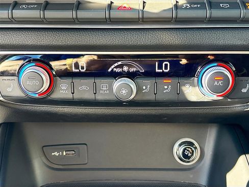 Used 2019 Audi A3 2.0T Premium w/ Convenience Package image 17