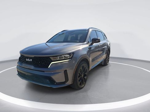 Used 2023 Kia Sorento SX FWD image 4