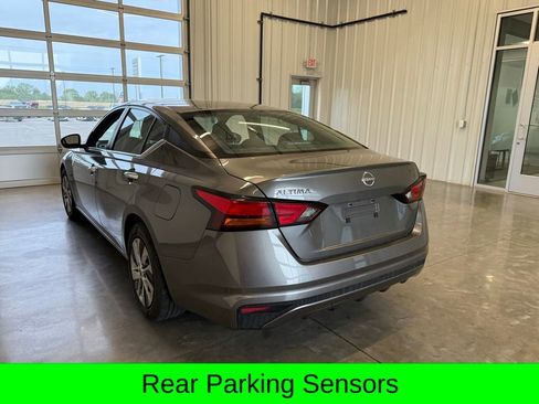 Used 2023 Nissan Altima 2.5 S FWD image 8