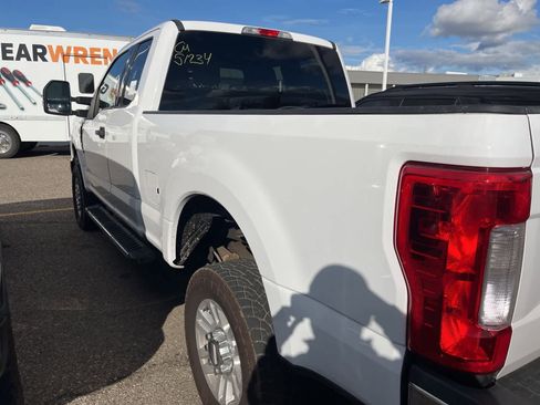 Used 2018 Ford F250 XLT image 11
