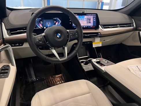 New 2026 BMW X1 xDrive28i w/ Technology Package AWD/4WD image 22