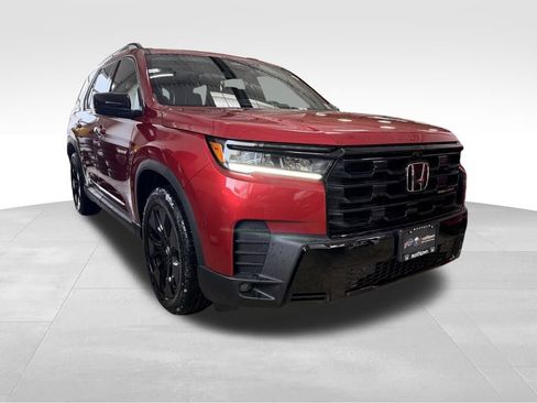 New 2026 Honda Pilot Black Edition image 2