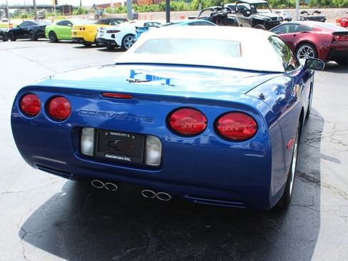 Used 2002 Chevrolet Corvette Convertible w/ Preferred Equipment Group2 RWD image 13