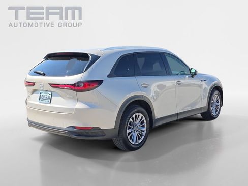 Used 2025 MAZDA CX-90 3.3 Turbo w/ Preferred Package AWD/4WD image 7