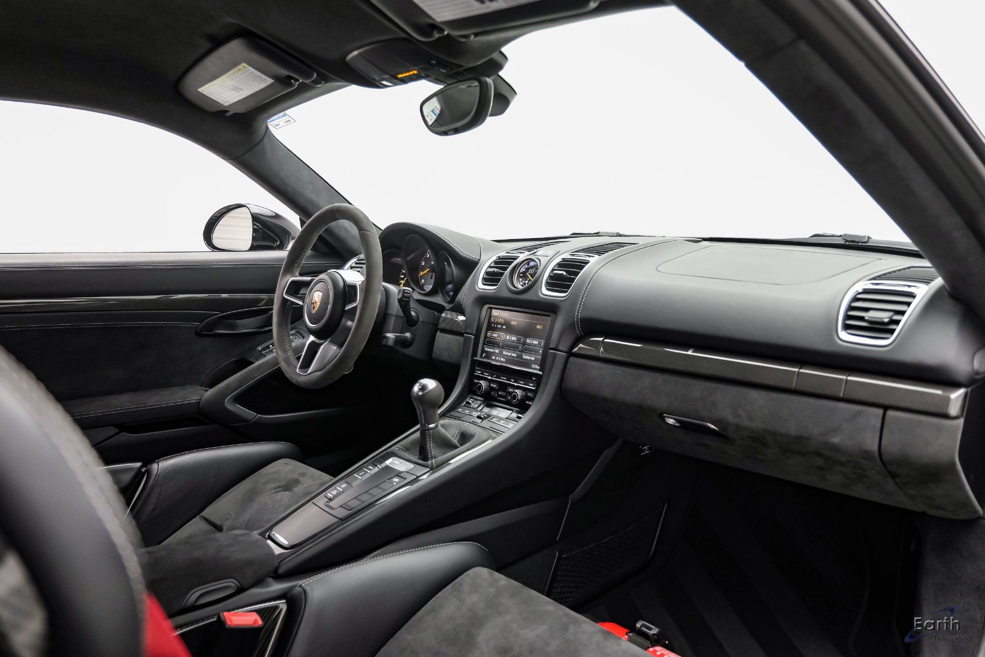 Used 2016 Porsche Cayman GT4 RWD image 50