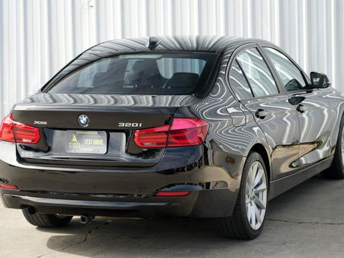 Used 2017 BMW 320i xDrive Sedan image 48