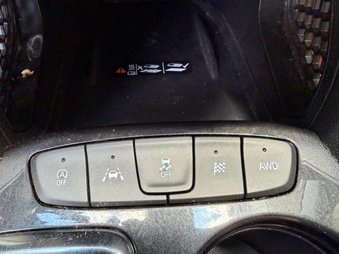 Used 2023 Chevrolet TrailBlazer RS w/ Sun and Liftgate Package AWD/4WD image 33
