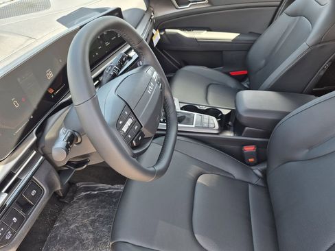 New 2026 Kia Sportage EX AWD/4WD image 10