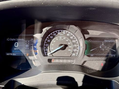 Certified 2021 Ford Ranger Lariat w/ Equipment Group 501A High image 24