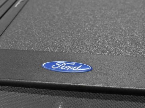 Used 2023 Ford F150 Lariat image 10