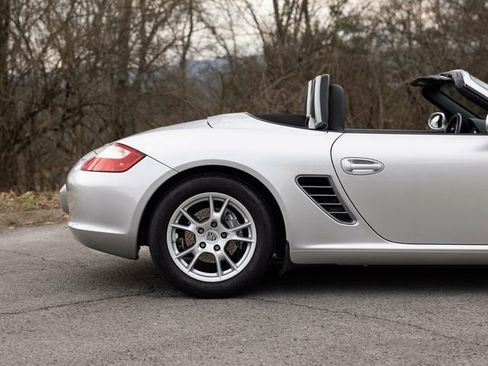 Used 2007 Porsche Boxster image 10