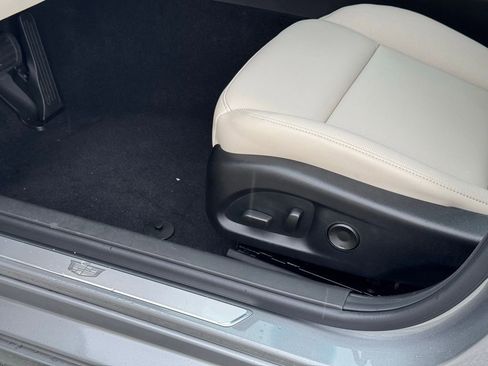 New 2025 Cadillac CT4 Premium Luxury image 18