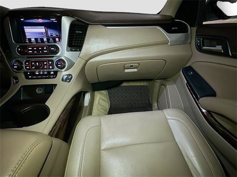 Used 2015 GMC Yukon SLT w/ HD Trailering Package image 24