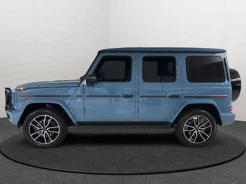 Used 2024 Mercedes-Benz G 550 image 3