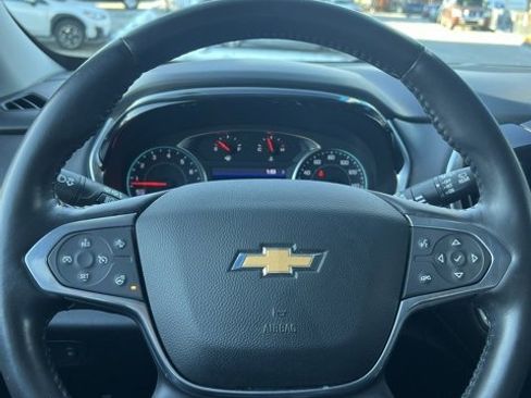 Used 2020 Chevrolet Traverse LT w/ Driver Confidence II Package image 42