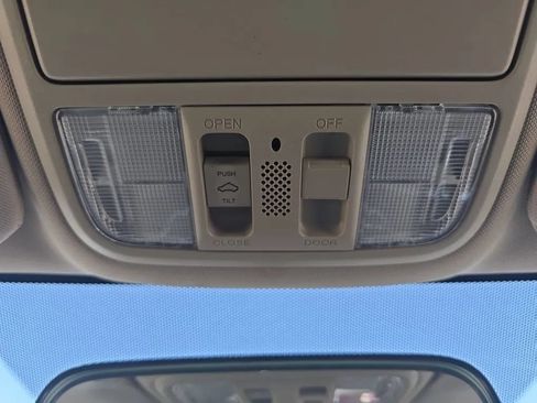 Used 2016 Honda CR-V EX image 39