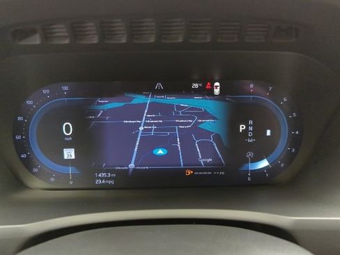 Certified 2023 Volvo XC90 B5 Plus image 16