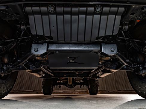 Used 2023 GMC Sierra 3500 SLT w/ SLT Premium Package image 11