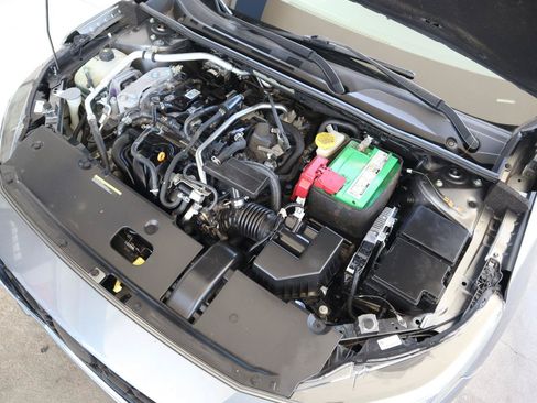 Used 2022 Nissan Sentra SV FWD image 33