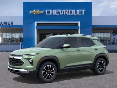 New 2026 Chevrolet TrailBlazer LT w/ Convenience Package AWD/4WD image 26