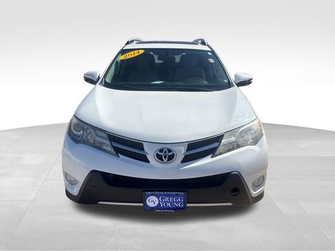 Used 2014 Toyota RAV4 XLE AWD/4WD image 4