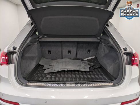 Used 2024 Audi Q3 2.0T Premium image 24