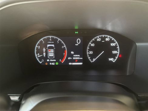 Used 2025 Honda CR-V EX image 10