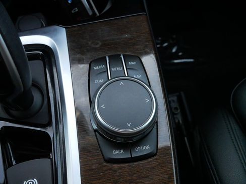 Used 2019 BMW X3 xDrive30i w/ Driving Assistance Package image 28