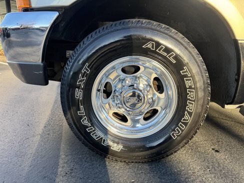 Used 2000 Ford F250 Lariat image 15