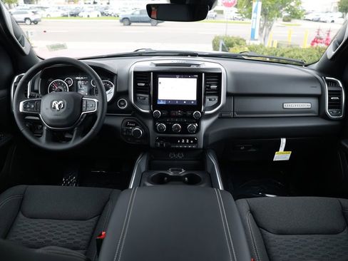 New 2026 RAM 1500 4x4 Crew Cab image 22