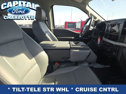Used 2025 Ford F450 XL w/ XL Chrome Package image 8