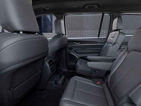 New 2026 Jeep Grand Cherokee L Limited AWD/4WD image 23