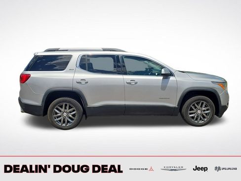 Used 2017 GMC Acadia SLT AWD/4WD image 7