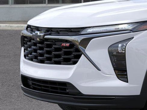 New 2026 Chevrolet Trax RS w/ Driver Confidence Package image 40