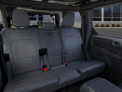 New 2025 Ford Bronco Badlands AWD/4WD image 11