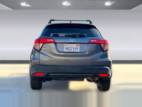 Used 2016 Honda HR-V EX image 5