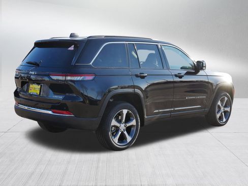 New 2025 Jeep Grand Cherokee Limited w/ Trailer Tow Package image 7