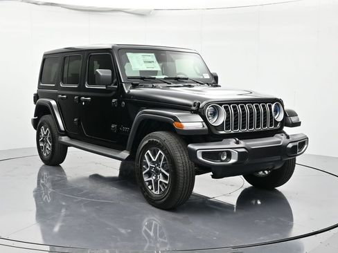 New 2026 Jeep Wrangler Unlimited Sahara image 3