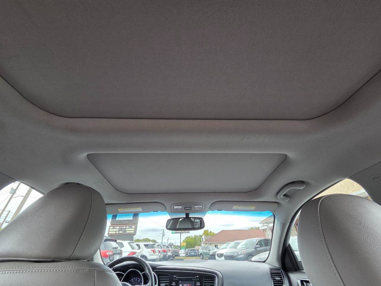 Used 2015 Kia Optima EX w/ EX Premium Package FWD image 26