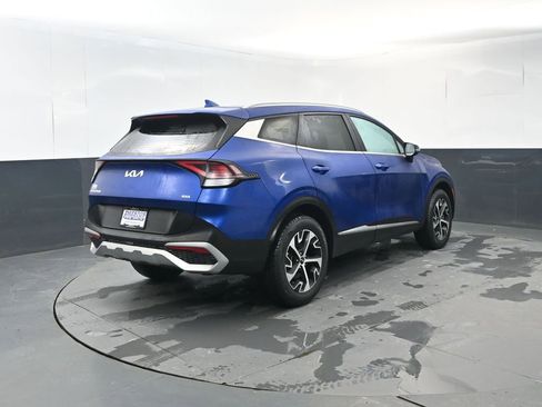 Certified 2023 Kia Sportage EX image 5