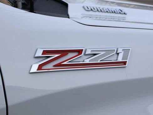 Certified 2024 Chevrolet Silverado 1500 LTZ AWD/4WD image 10