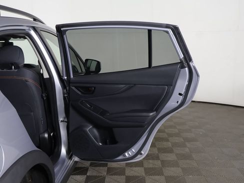 Used 2019 Subaru Crosstrek 2.0i Premium AWD/4WD image 18