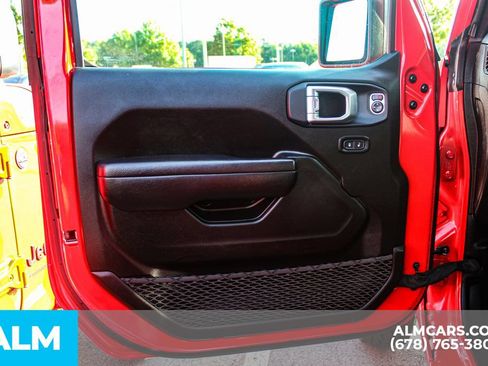 Used 2025 Jeep Wrangler Unlimited Sport AWD/4WD image 35