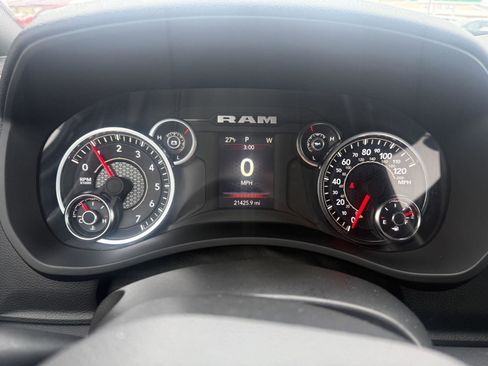 Used 2024 RAM 2500 Big Horn w/ Bed Utility Group AWD/4WD image 16